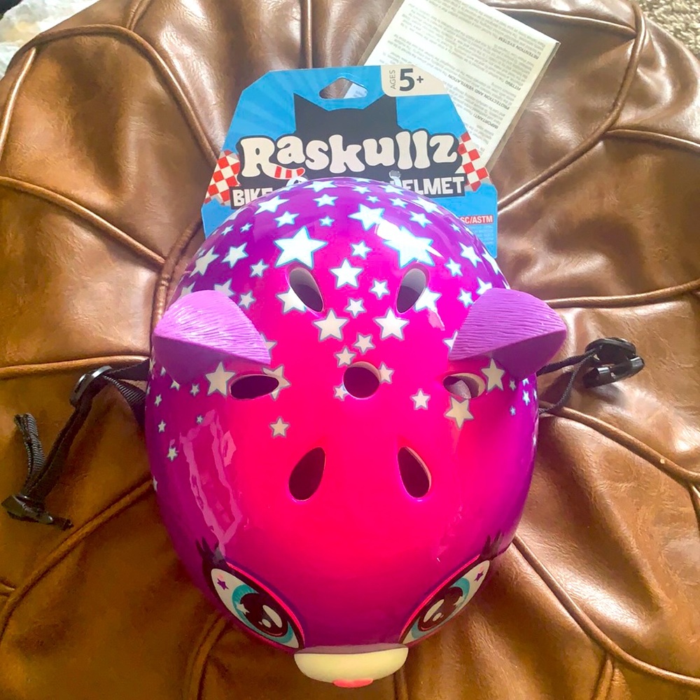 Child’s helmet